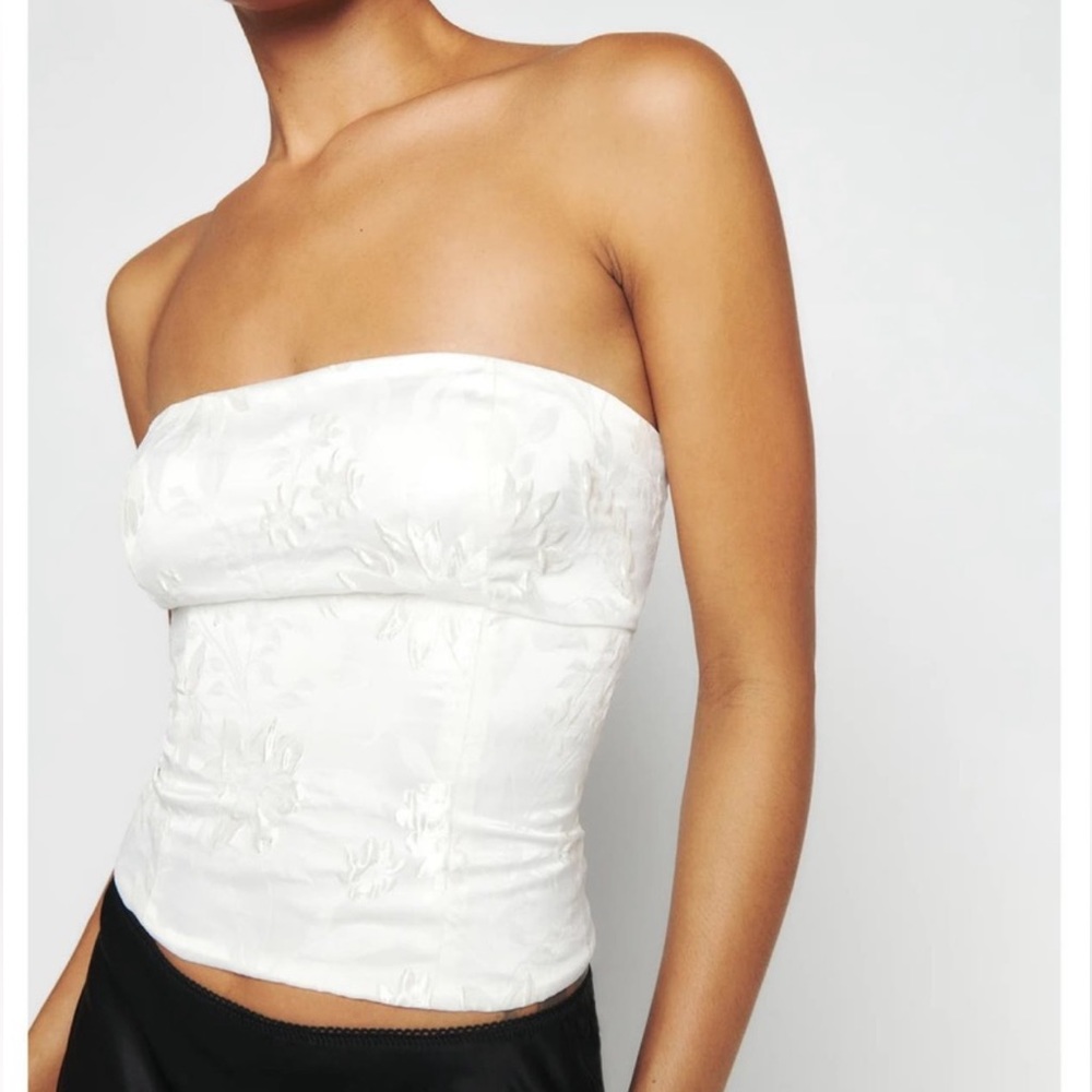 NWT Reformation Giorgia Top White Floral